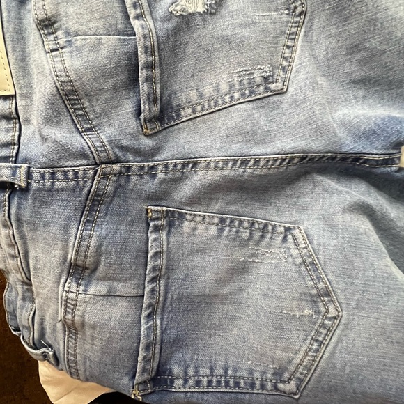 Kendall and Kylie jeans size 1/25 . The Kontour high rise - Picture 4 of 6